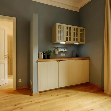 Homie Am Schloss Apartment *