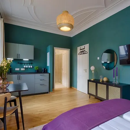 Homie Am Schloss Würzburg