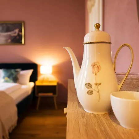 Homie Am Schloss Apartman Würzburg