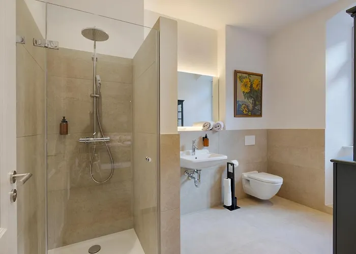 Homie Am Schloss * Würzburg